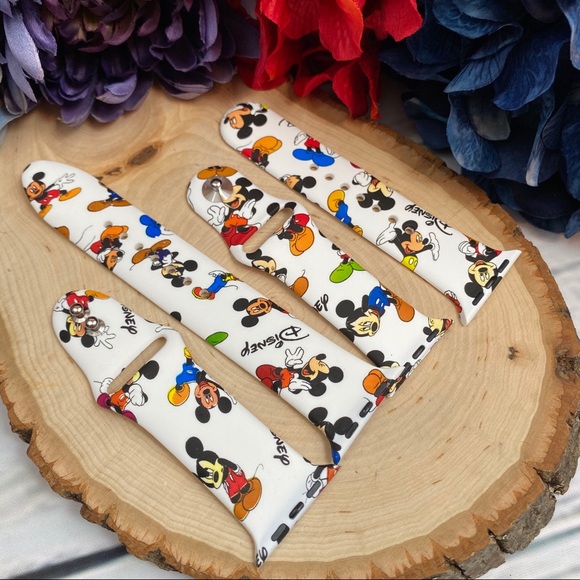 Mickey Mouse Silicone Watchband for Apple - Picture 12 of 16